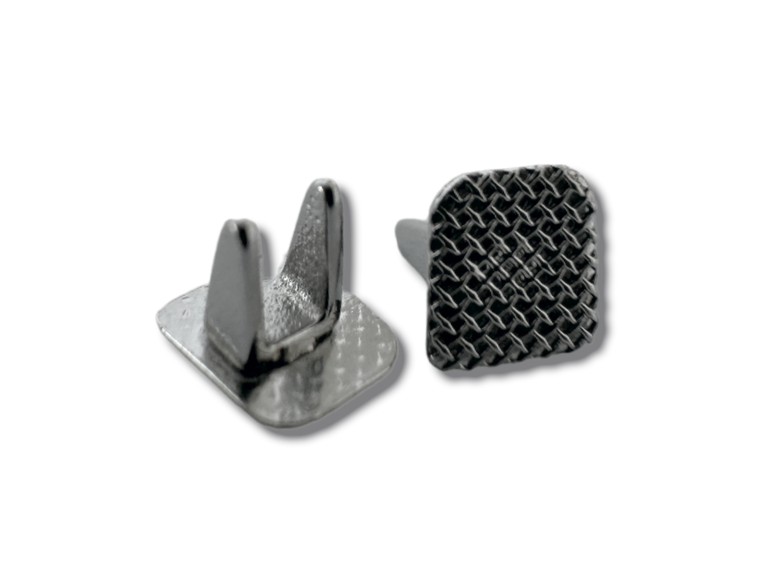 Lingual Spikes aus Metall
