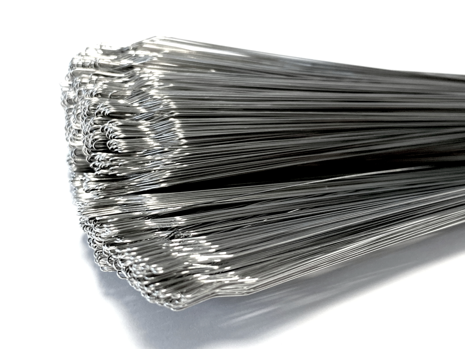 IMG_4832 Drahtligaturen Lang .009 Ligaturen (1.000 Stück/Pack)